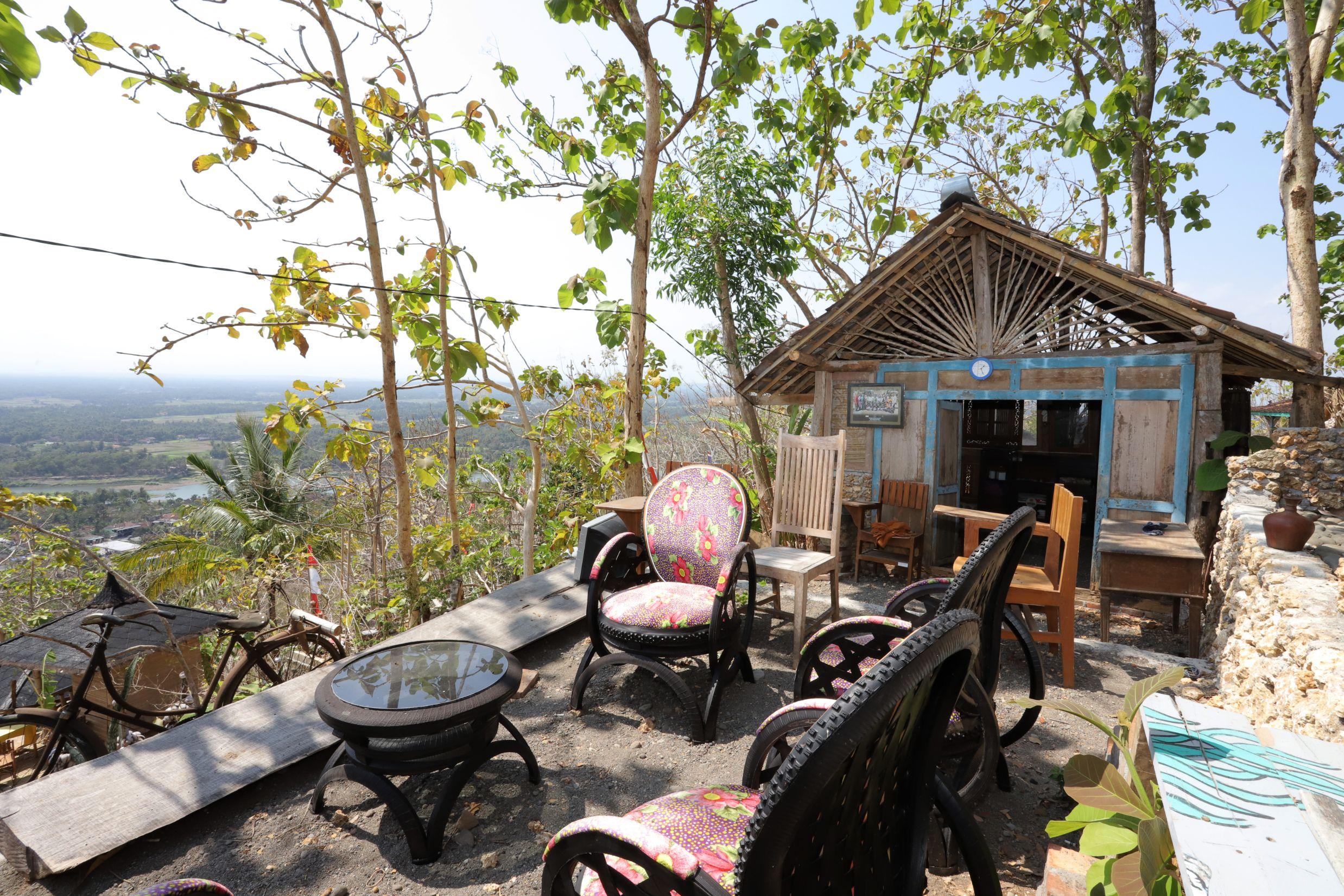 Newalaskuliner & Homestaywatulumbung Kretek المظهر الخارجي الصورة