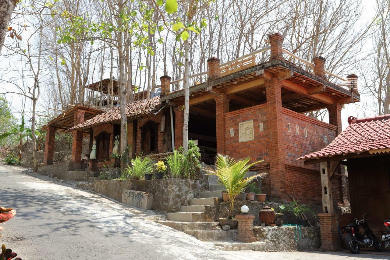 Newalaskuliner & Homestaywatulumbung Kretek المظهر الخارجي الصورة