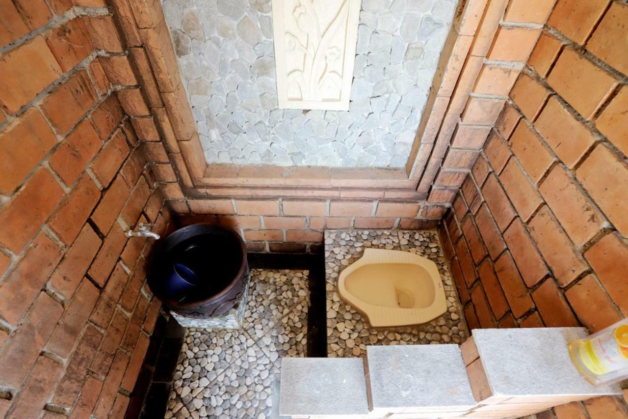 Newalaskuliner & Homestaywatulumbung Kretek المظهر الخارجي الصورة